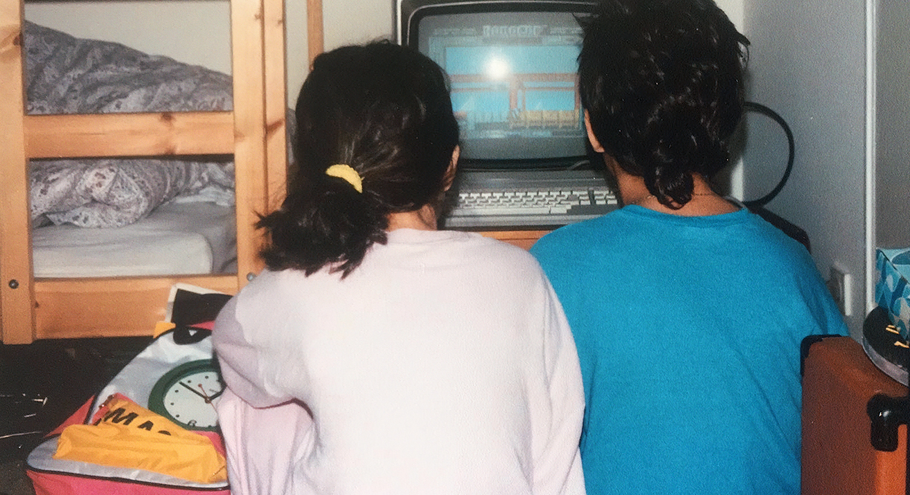 Paola at 5 yo and the big brother that was forced to play with her!